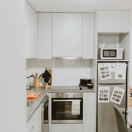 Ribeirinha Apartment *