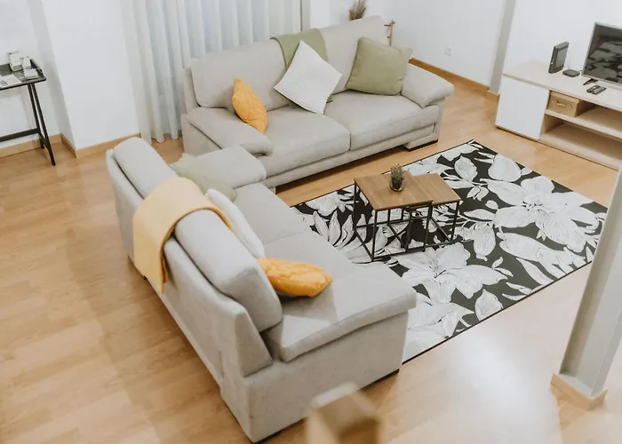 דירה Ribeirinha *